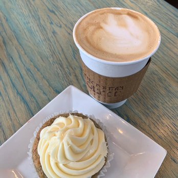 Metropolitan Coffee - Rosemary Vanilla Latte Banana cupcake - Coffee & Tea Near Me - Cleveland, Ohio Metropolitan Coffee - Rosemary Vanilla Latte Banana cupcake - Coffee & Tea Near Me - Cleveland, Ohio