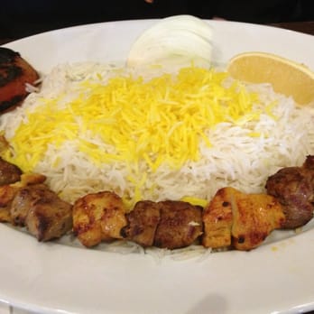 Vanak - Lamm-och kycklingspett - Persian/Iranian Near Me - Kista, Alberta