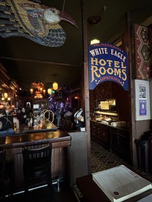 McMenamins White Eagle Saloon & Hotel by null