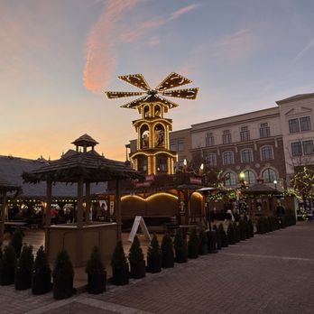Carmel Christkindlmarkt - Skating Rinks Near Me - Carmel, Indiana Carmel Christkindlmarkt - Skating Rinks Near Me - Carmel, Indiana