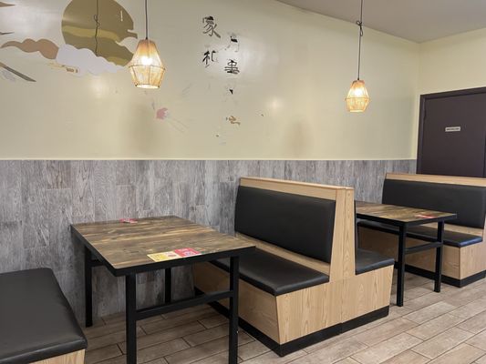 YI ER CHUAN MALATANG（SPICY HOTPOT） by null