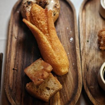 Linden - breaking bread - New American Near Me - Los Angeles, California Linden - breaking bread - New American Near Me - Los Angeles, California