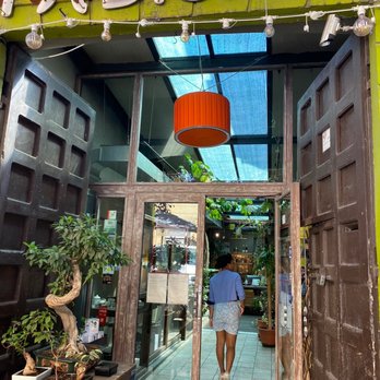 Fabrica - Entrance - Breakfast & Brunch Near Me - Rome, RM