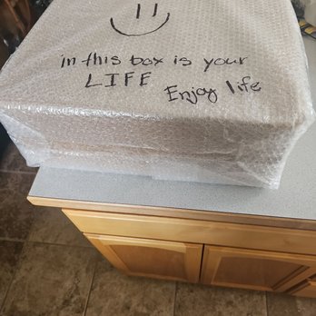 Mail Services Plus - I packed my dive regulator and some clothes and shipped them home in my Louis box. - Shipping Centers Near Me - Lahaina, Hawaii