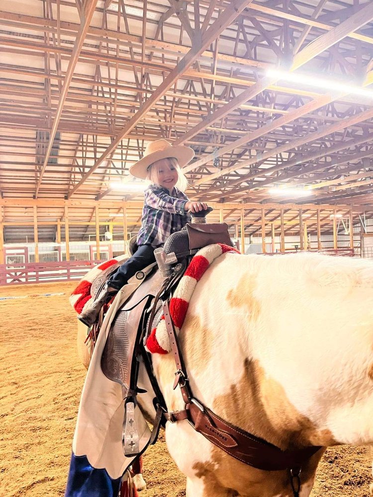Twisted Arena - equestrian in Seymour, MO