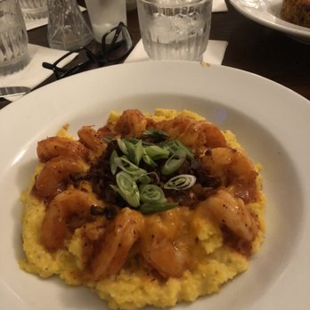 82 Queen - Shrimp & grits - Southern Near Me - Charleston, South Carolina