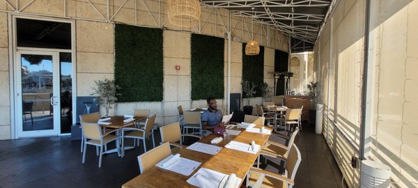 Malio's by null