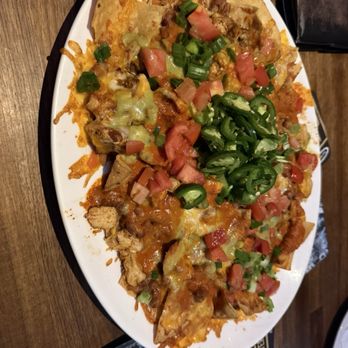 Yard House - Chicken Nachos - Bars Near Me - Roseville, California Yard House - Chicken Nachos - Bars Near Me - Roseville, California