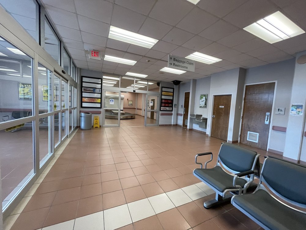 HATTIESBURGLAUREL REGIONAL AIRPORT Updated August 2024 14 Reviews 1002 Terminal Dr