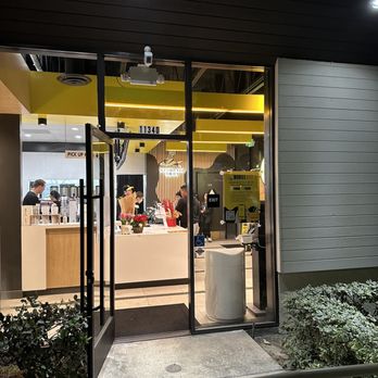 Wushiland Boba - Exterior - Bubble Tea Near Me - Cerritos, California Wushiland Boba - Exterior - Bubble Tea Near Me - Cerritos, California
