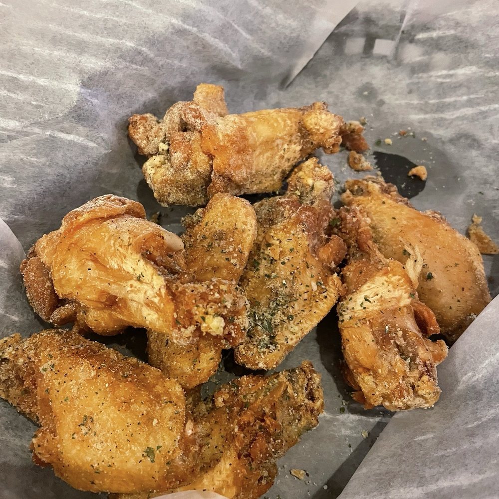 Mario’s 410 Grille - Crispy wings - American Near Me - Beaver, Pennsylvania Mario’s 410 Grille - Crispy wings - American Near Me - Beaver, Pennsylvania