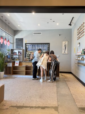 Guzzu Bento-ya by null