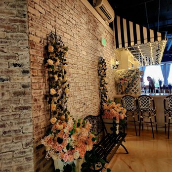 Clink - Desserts Near Me - Salem, Oregon