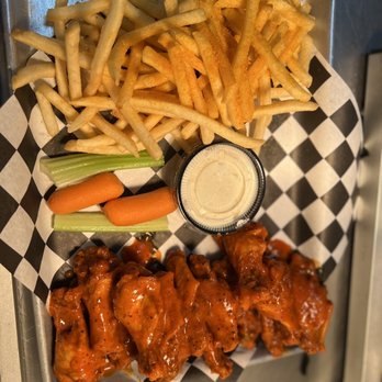 Wings Gone Wild - a tray of chicken wings, carrots, and fries - New American Near Me - Albuquerque, New Mexico Wings Gone Wild - a tray of chicken wings, carrots, and fries - New American Near Me - Albuquerque, New Mexico