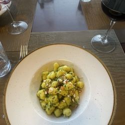 Osteria Il Papavero - Gnocchi with pesto of the day