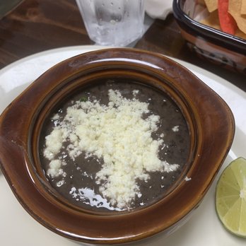 De Cantera Mexican restaurant - Refried beans - Mexican Near Me - Sykesville, Maryland De Cantera Mexican restaurant - Refried beans - Mexican Near Me - Sykesville, Maryland