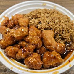 Old St Louis Chop Suey - Hot Braised Chicken