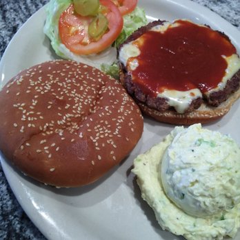 George's 50's Diner - 1969 Classic - Diners Near Me - Long Beach, California