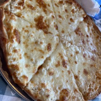 Mangia Clam Bar - White pizza - Italian Near Me - Stuart, Florida Mangia Clam Bar - White pizza - Italian Near Me - Stuart, Florida