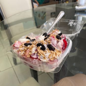 Las Palmas Raspados - a bowl of fruit and yogurt - Desserts Near Me - Jurupa Valley, California