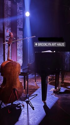 Brooklyn Art Haus by null