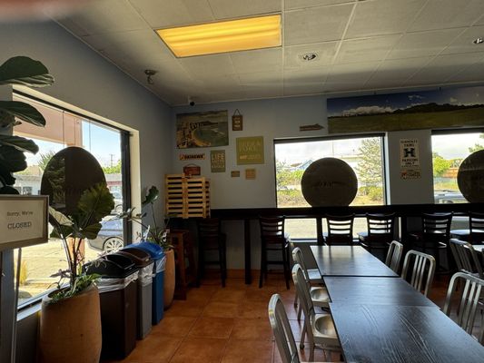 Diamond Head General Store by null