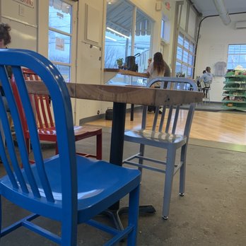 Full Stop - Inside - Coffee & Tea Near Me - Louisville, Kentucky