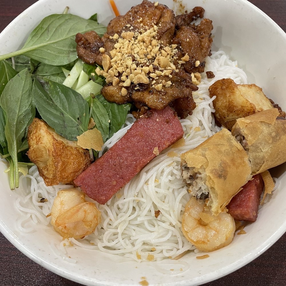 Little Saigon - Vermicelli bowl (minus 2 piece of spring roll cuz I gave it to my son lol) - Vietnamese Near Me - Madison Heights, Michigan
