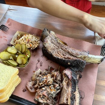 la Barbecue - beef rib, pulled pork, and brisket - Barbeque Near Me - Austin, Texas la Barbecue - beef rib, pulled pork, and brisket - Barbeque Near Me - Austin, Texas