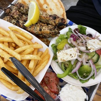 Eat Greek - Chicken platter - Greek Near Me - Conshohocken, Pennsylvania Eat Greek - Chicken platter - Greek Near Me - Conshohocken, Pennsylvania