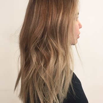 Hasan At Red Feather Salon - Hair Stylists Near Me - Tysons, Virginia Hasan At Red Feather Salon - Hair Stylists Near Me - Tysons, Virginia