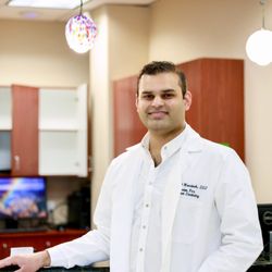 Horizon Implants - Horizon Implants offers a wide spectrum of implant procedures, including dental implants, wisdom tooth extractions, sinus augmentations and