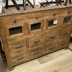 One Common - Furniture