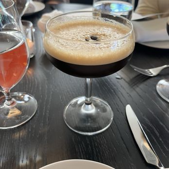 RO Restaurant & Lounge - espresso martini - Lounges Near Me - Yountville, California