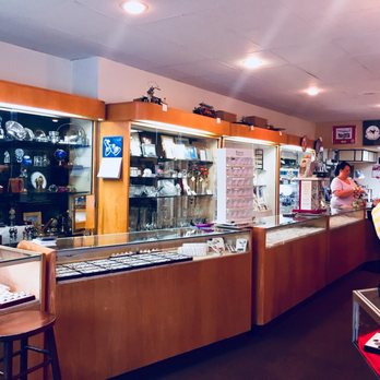Erwin's Jewelers - Jewelry Near Me - Bellevue, Nebraska Erwin's Jewelers - Jewelry Near Me - Bellevue, Nebraska
