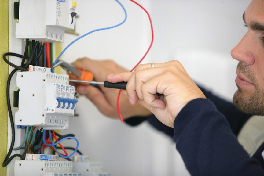 Slide of Nunez Electrical Repair Master