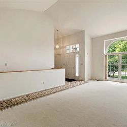 Lapeer Steam Cleaning - Living Room