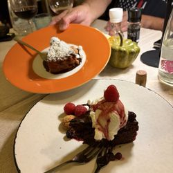 El Pendola - Delicious desserts Grandma Noemi's cake with apples and chocolate and Stefano's chocolate cake with jam and berries and gelato