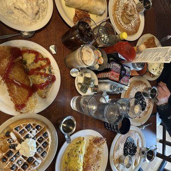 Hatch'd - The spread! Biscuits & Gravy, blueberry waffle, an omelette, a breakfast burrito. I forget what everything was lol - Breakfast & Brunch Near Me - St. Louis, Missouri Hatch'd - The spread! Biscuits & Gravy, blueberry waffle, an omelette, a breakfast burrito. I forget what everything was lol - Breakfast & Brunch Near Me - St. Louis, Missouri
