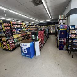 Dollar General - Inside