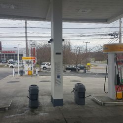 Shell - Brand new pumps for all kind of gas you need.
