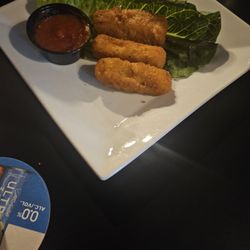 Whiskey Ally's - Mozzarella sticks
