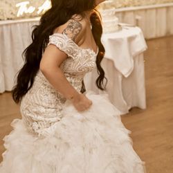 Mona's Boutique & Tailoring - The beautiful Bride, Alterations done by Mona
