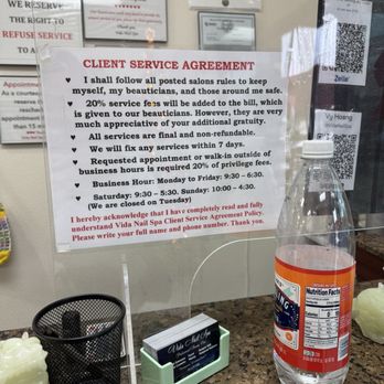 Vida Nail Spa - Gratuity rules - Nail Salons Near Me - Oakley, California
