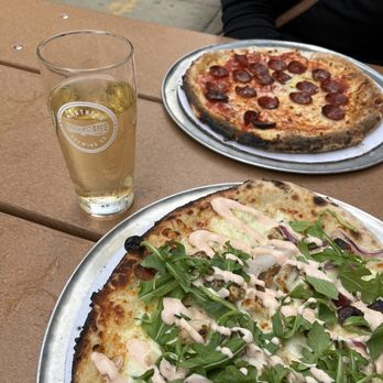 Masthead Brewing - Chicken Bacon Ranch Pizza - Breweries Near Me - Cleveland, Ohio