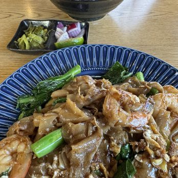 Khamdee Thai Cookhouse - Pad 2. Phad See Ew Noodles - Thai Near Me - Beaverton, Oregon Khamdee Thai Cookhouse - Pad 2. Phad See Ew Noodles - Thai Near Me - Beaverton, Oregon