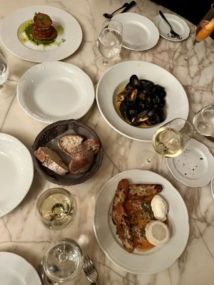 Petit Louis Bistro by null