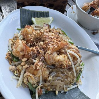 La ong - Thai Near Me - Beverly Hills, California