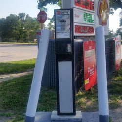 Shell Speedee Mart - The have a pay phone! Not in order obviously but seriously,this is historic lol!