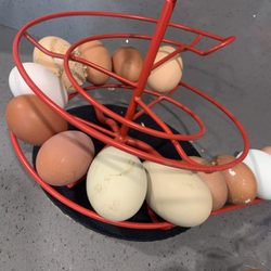 Hawthorne Country Store - Bought the egg skelter from Hawthorne's years ago too!